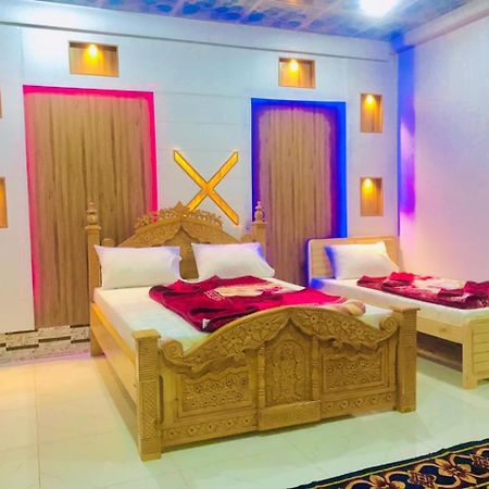 Grace Palace Hotel Kalam Bagian luar foto