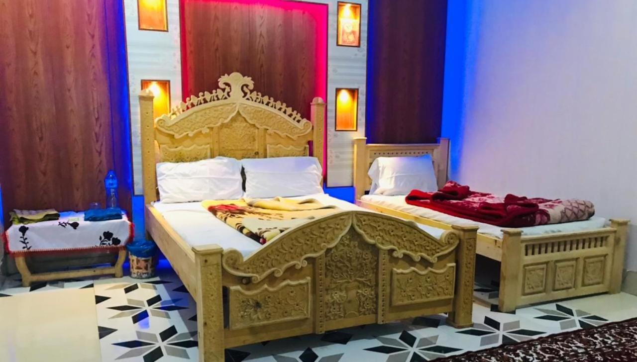 Grace Palace Hotel Kalam Bagian luar foto